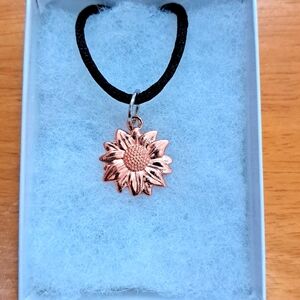 Rose Gold Sunflower Necklace